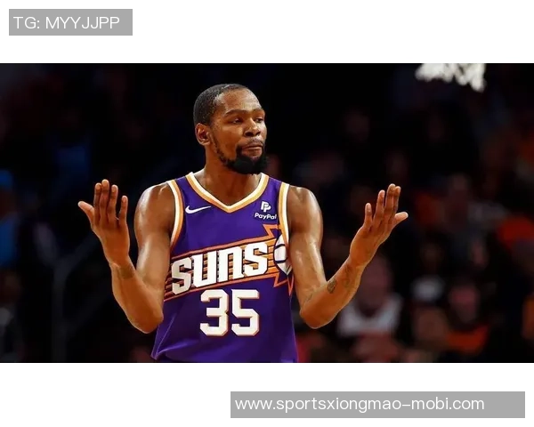 杜兰特本赛季出手次数创生涯新低球场表现引发关注与讨论